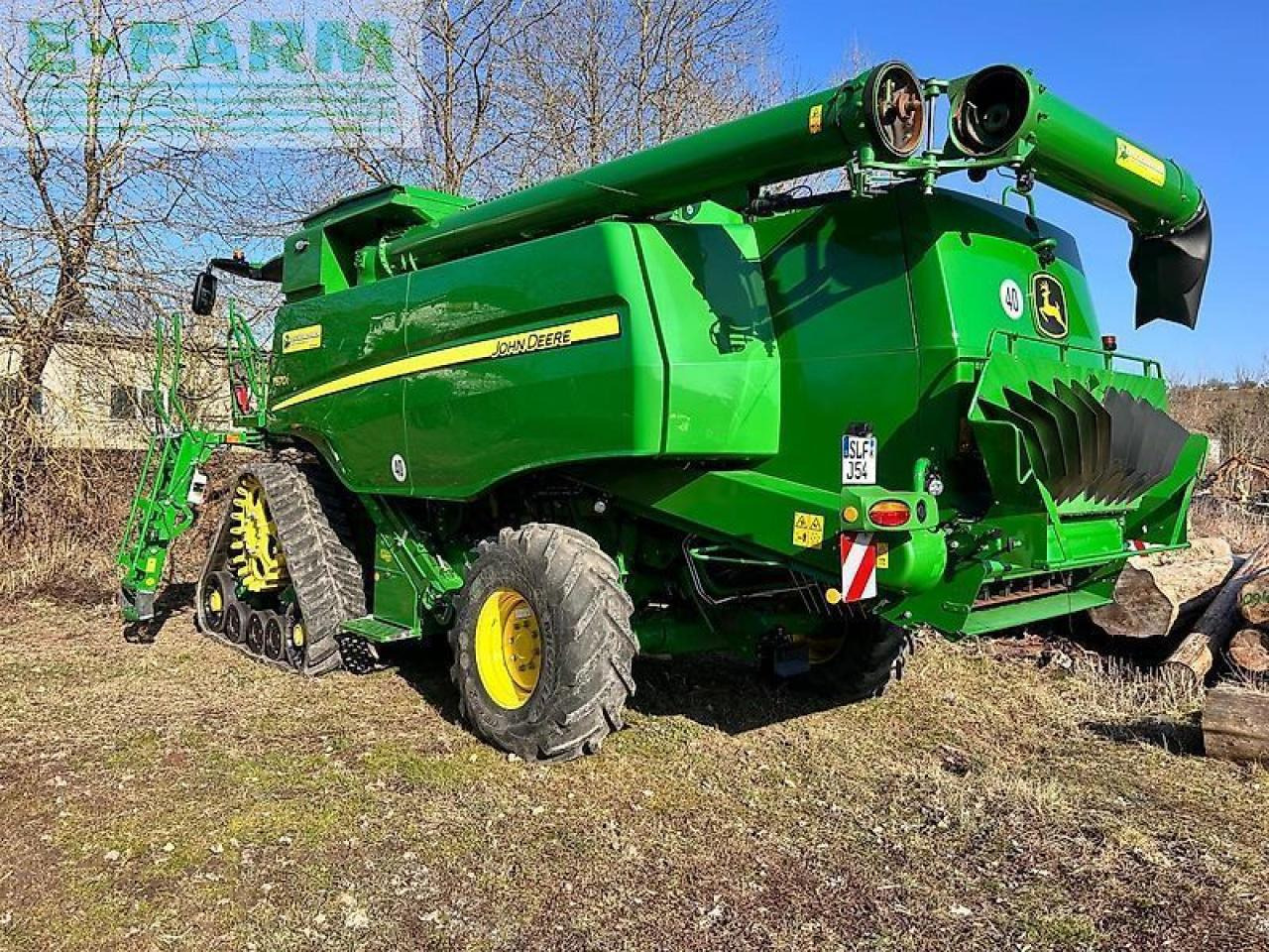 John Deere t670i - Kombájn: 2 kép. John Deere t670i - Kombájn: 2 kép.