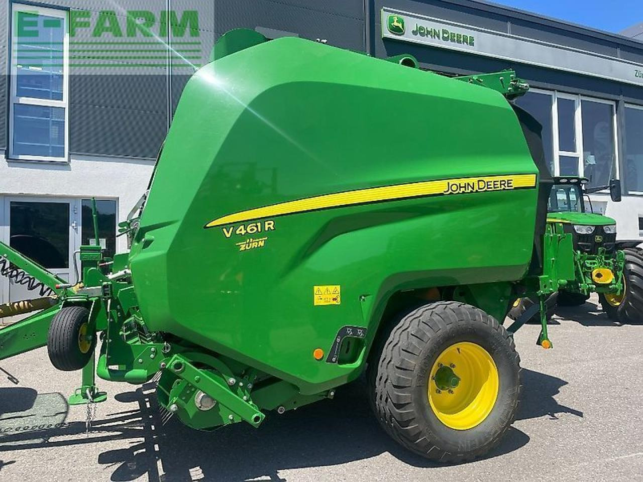 John Deere v461r isobus - Kocka bálázó: 5 kép. John Deere v461r isobus - Kocka bálázó: 5 kép.