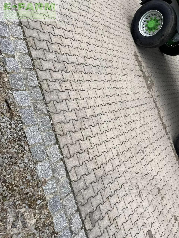 Joskin tetra-cap 5025 - Mezőgazdasági billenőpótkocsi: 5 kép. Joskin tetra-cap 5025 - Mezőgazdasági billenőpótkocsi: 5 kép.