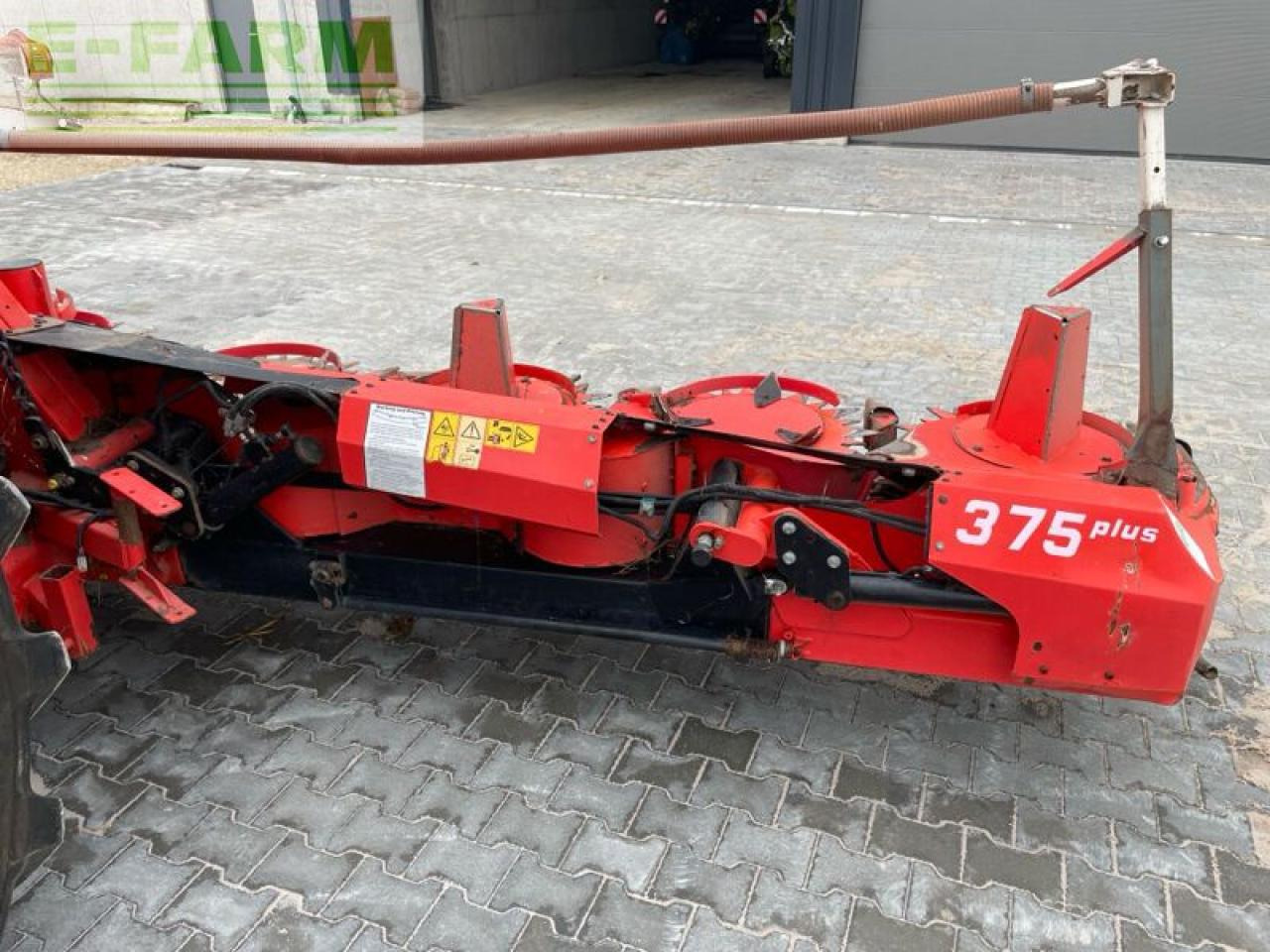 Takarmánybetakarító gép Kemper 375 plus: 6 kép.