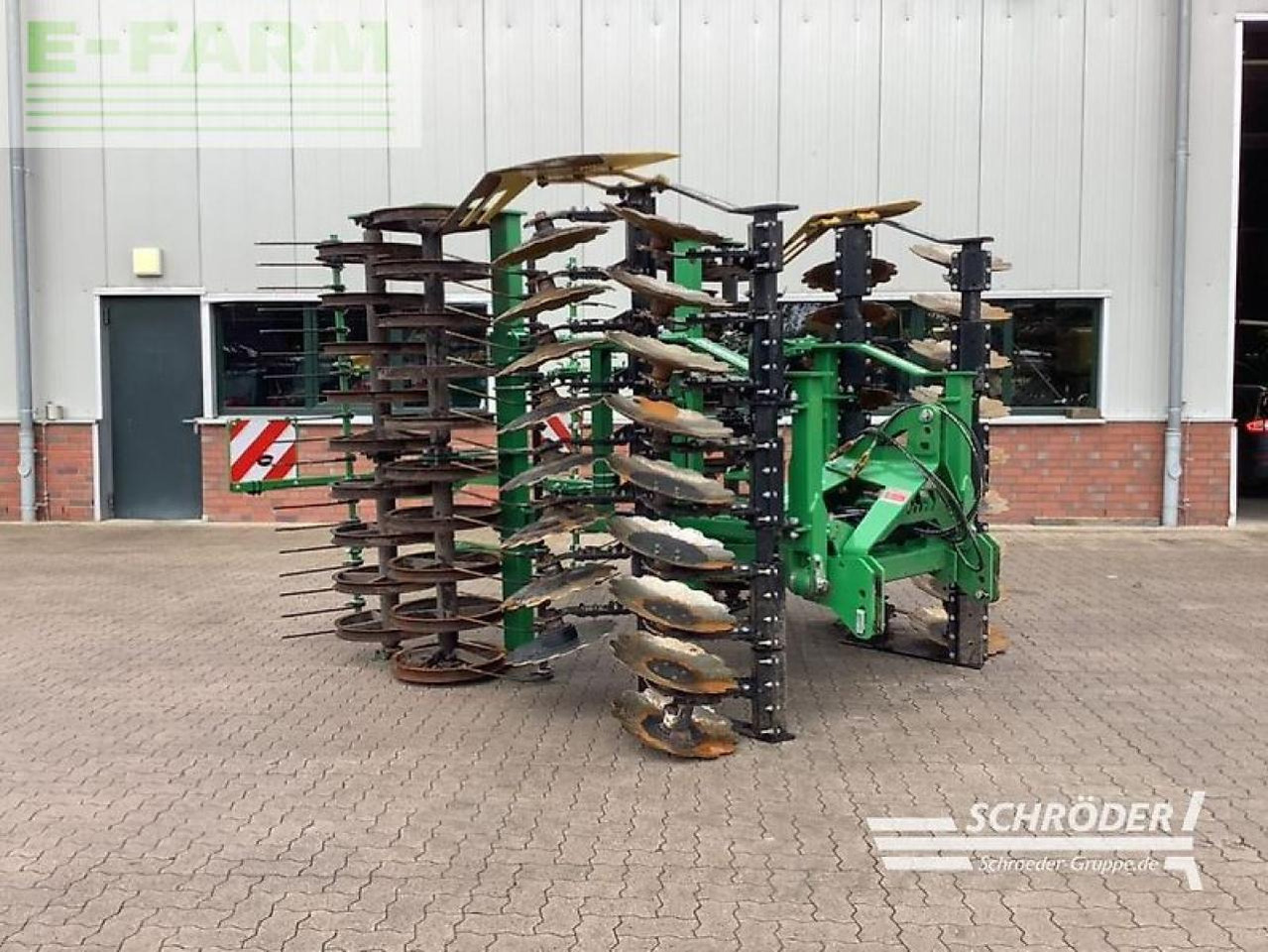 Kerner helix h 450 - Tárcsás borona: 2 kép. Kerner helix h 450 - Tárcsás borona: 2 kép.