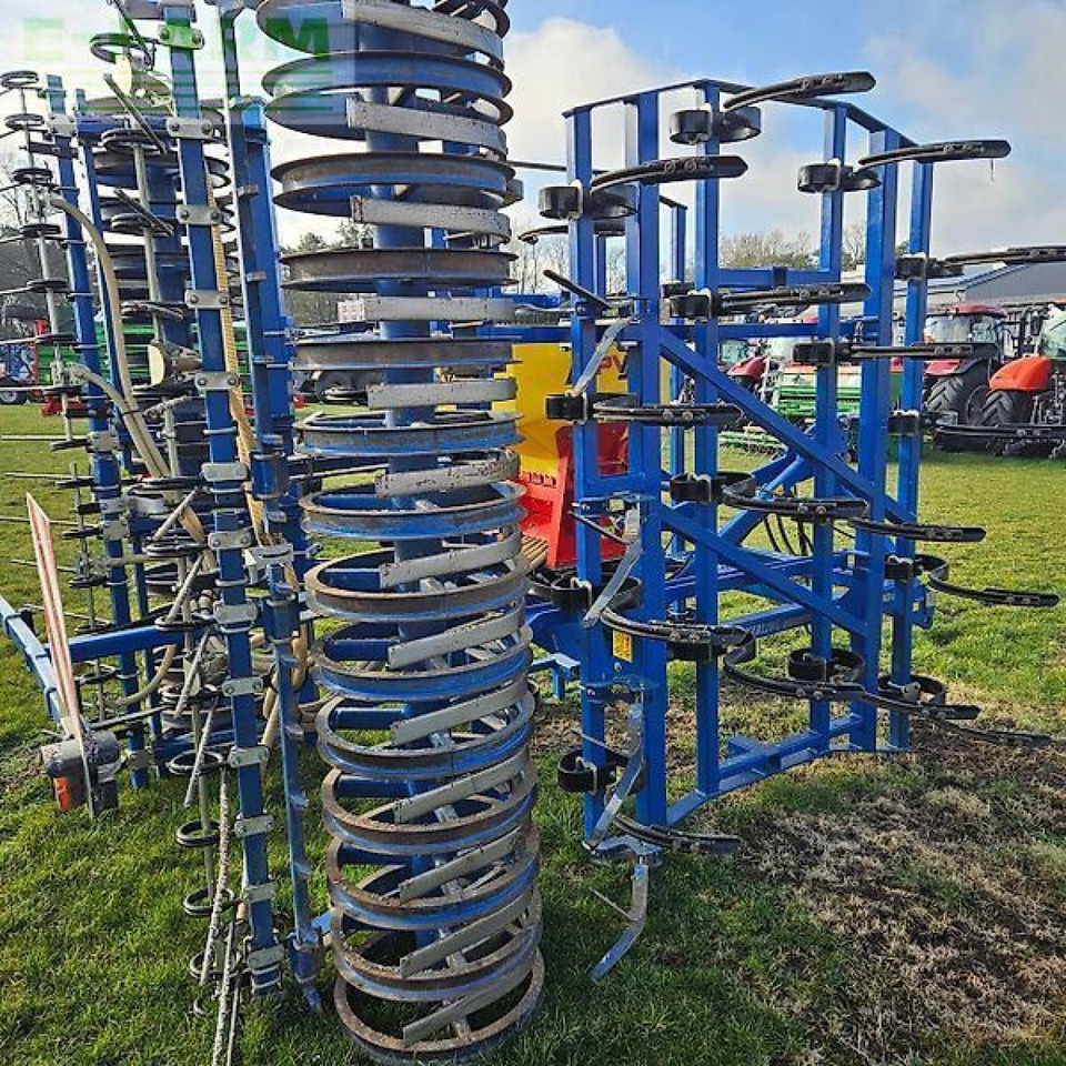 Köckerling allrounder 500 - Kultivátor: 3 kép. Köckerling allrounder 500 - Kultivátor: 3 kép.