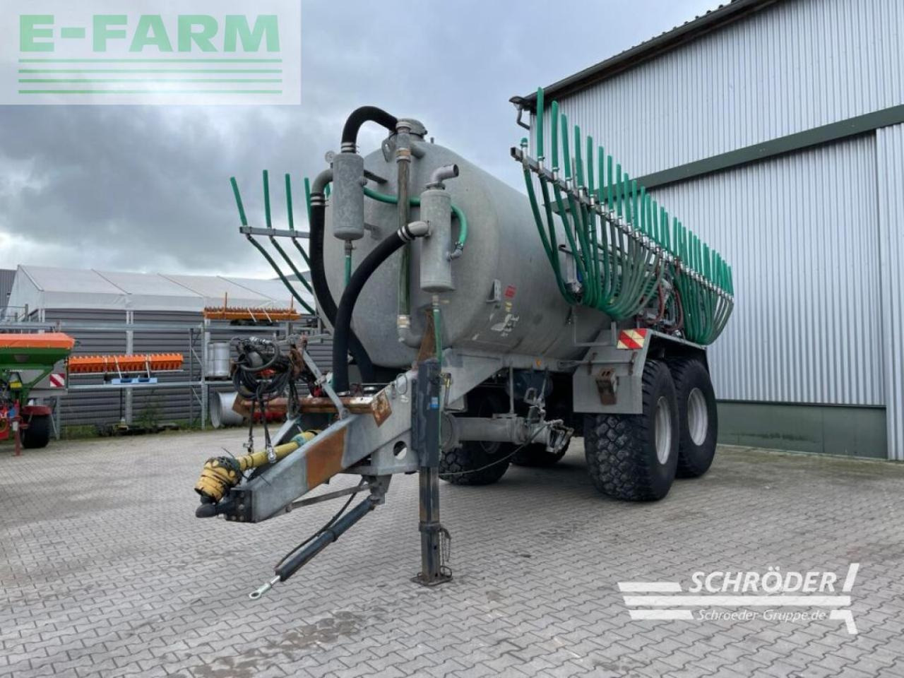 Kotte vt 20000 - Szippantó tartálykocsi: 5 kép. Kotte vt 20000 - Szippantó tartálykocsi: 5 kép.