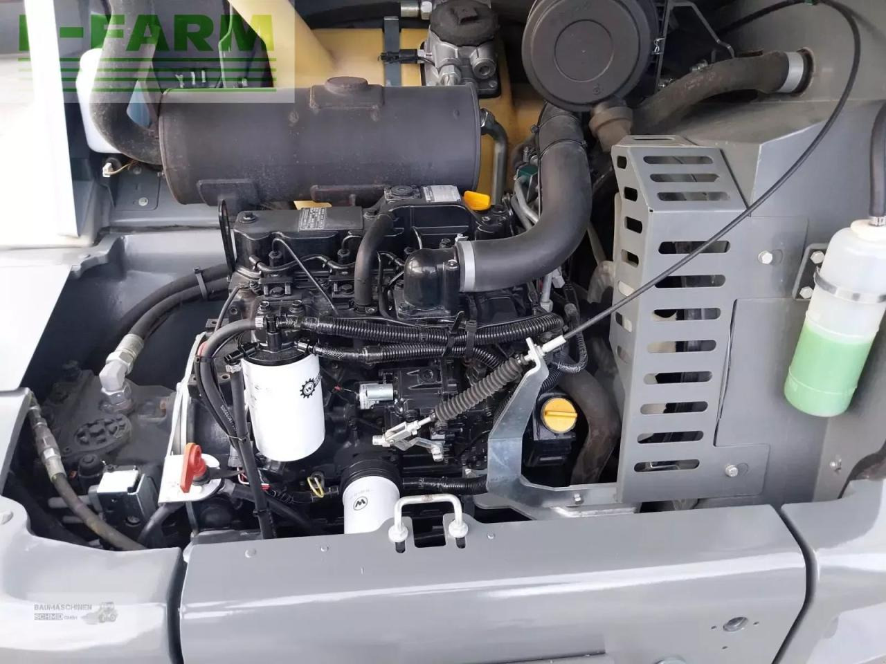 Kramer 5075 - Minikotró: 5 kép. Kramer 5075 - Minikotró: 5 kép.