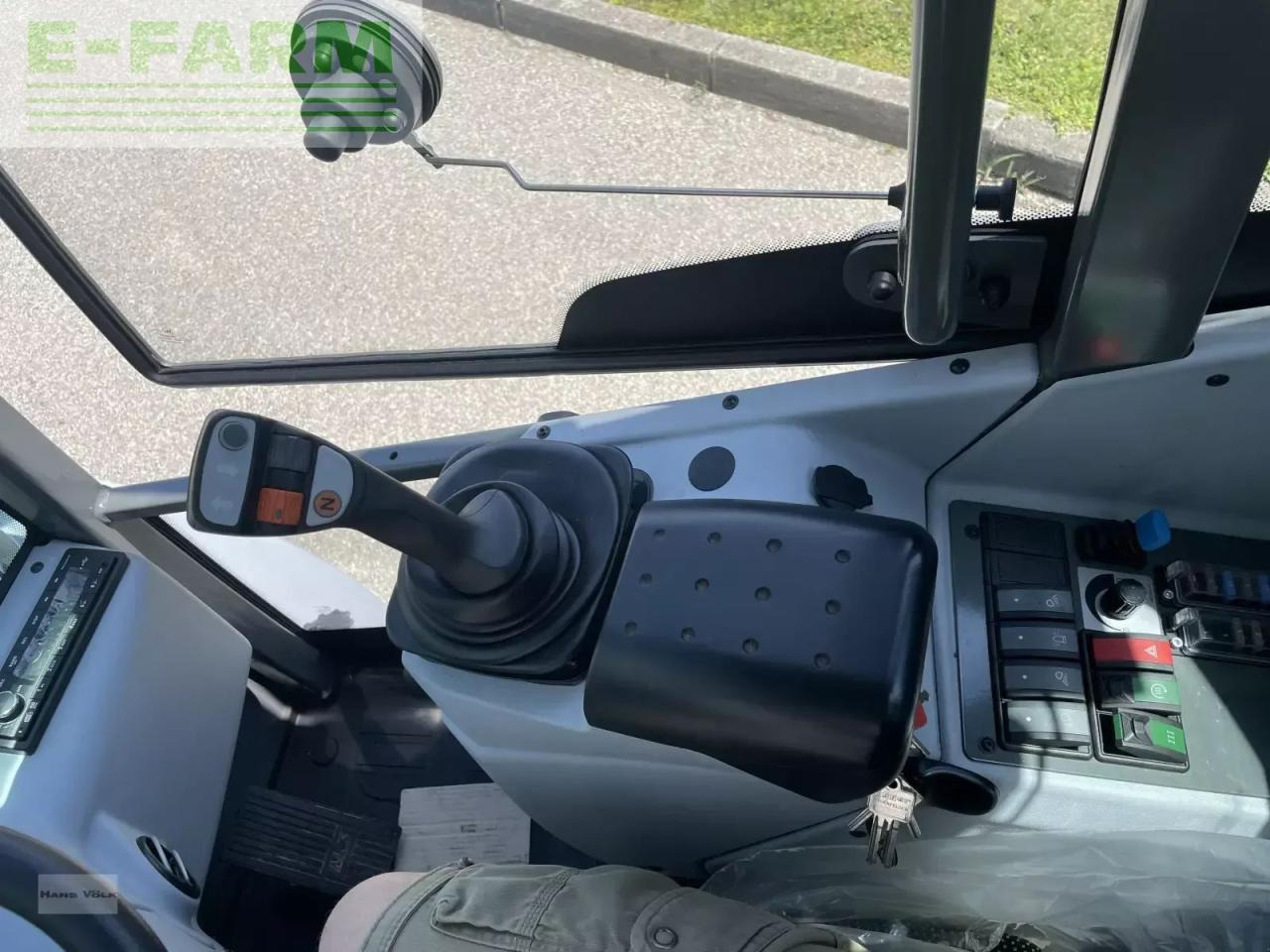 Gumikerekes homlokrakodó Kramer kl 25.5 e: 19 kép.