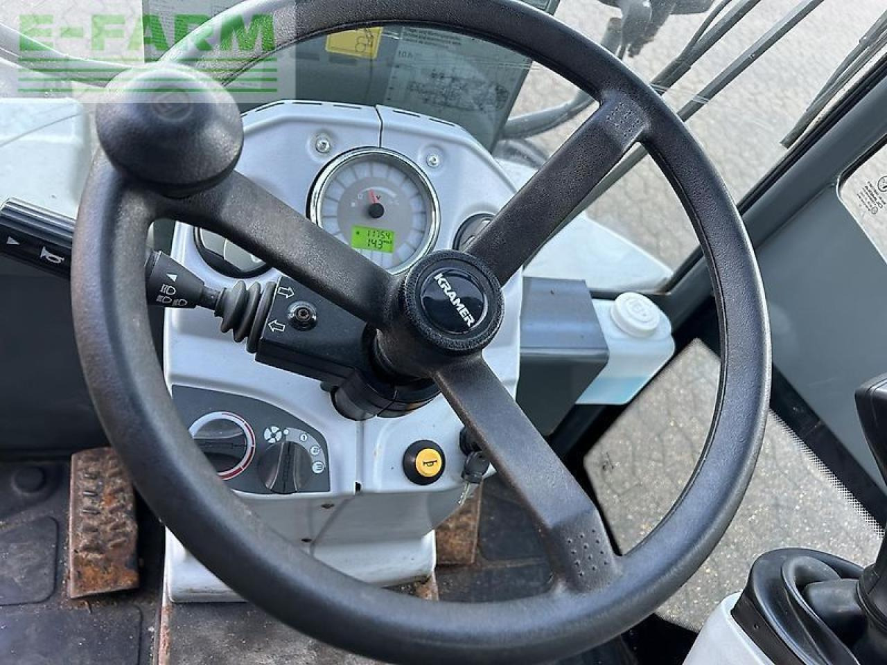 Kramer kl12.5 - Minikotró: 3 kép. Kramer kl12.5 - Minikotró: 3 kép.