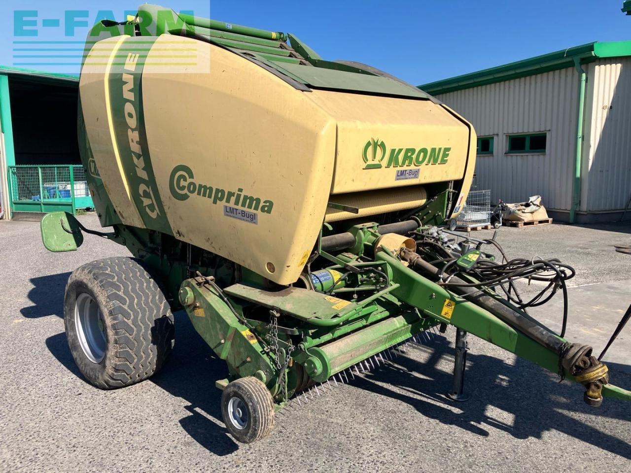 Krone V 150 XC - Kocka bálázó: 4 kép. Krone V 150 XC - Kocka bálázó: 4 kép.