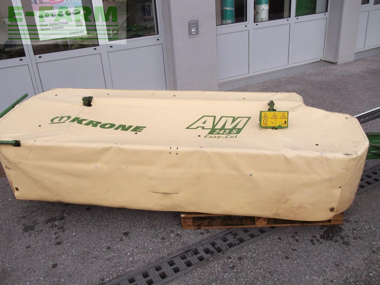 Krone am 243 s - Fűkasza: 2 kép. Krone am 243 s - Fűkasza: 2 kép.