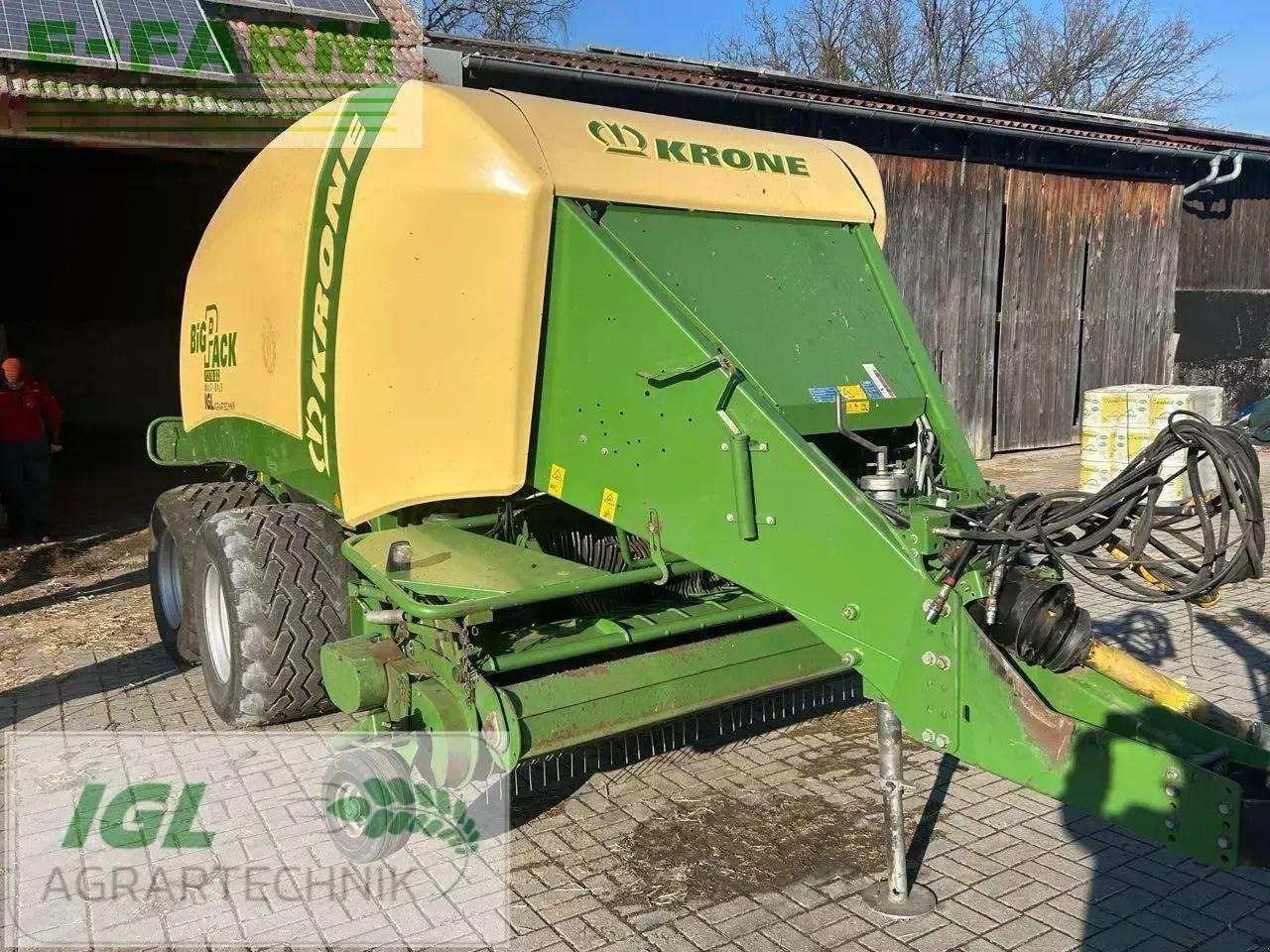 Krone big pack 1270 xc multi bale - Kocka bálázó: 4 kép. Krone big pack 1270 xc multi bale - Kocka bálázó: 4 kép.