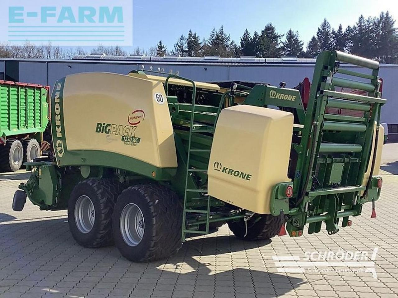 Krone big pack 1270 xc multi bale - Kocka bálázó: 5 kép. Krone big pack 1270 xc multi bale - Kocka bálázó: 5 kép.