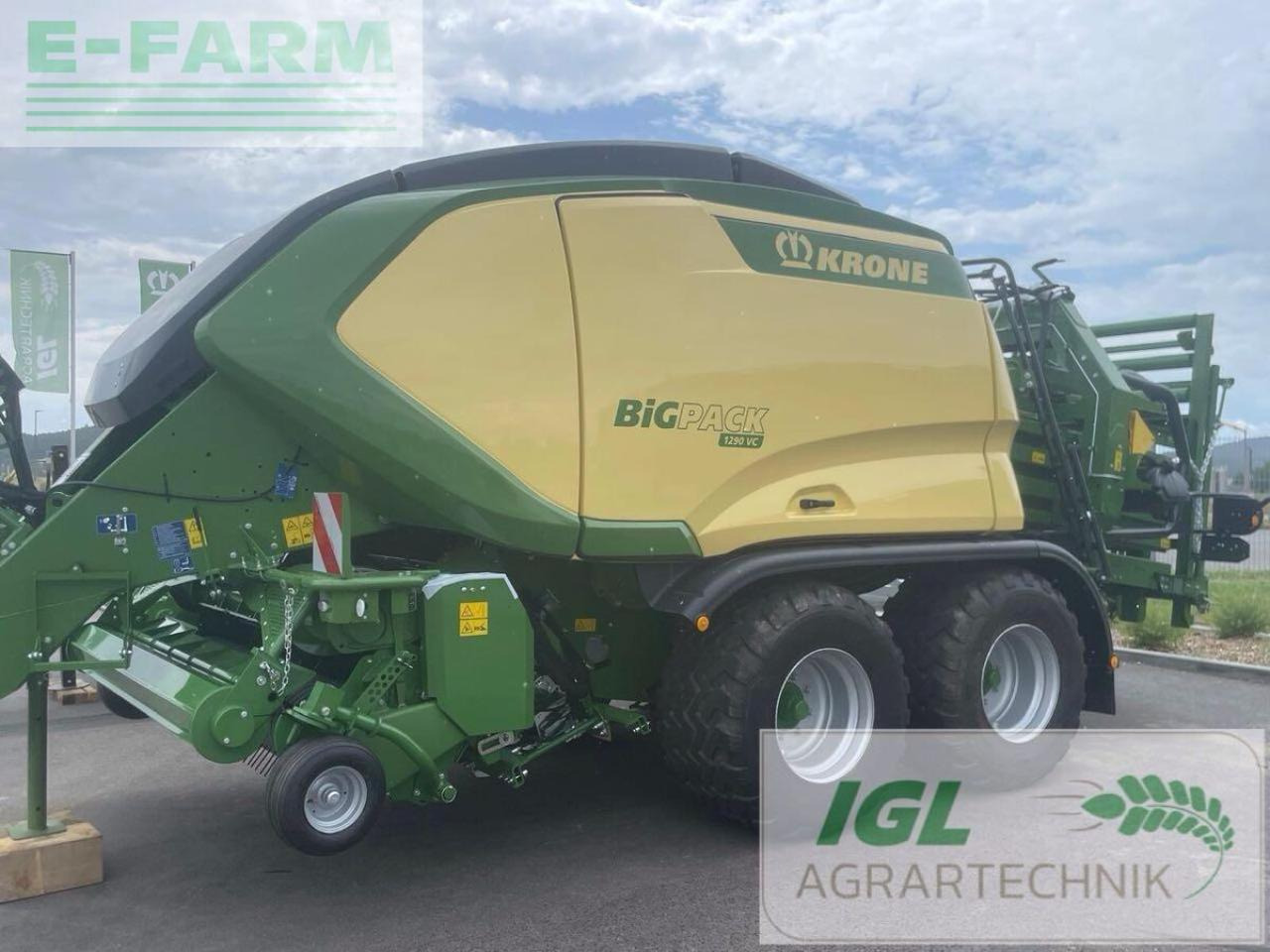 Krone big pack 1290 vc (bp405-11) - Kocka bálázó: 2 kép. Krone big pack 1290 vc (bp405-11) - Kocka bálázó: 2 kép.