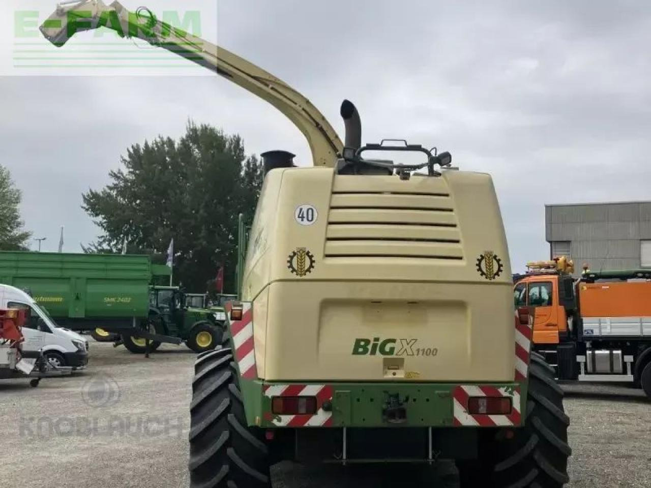 Krone big x 1100 - Önjáró szecskázógép: 5 kép. Krone big x 1100 - Önjáró szecskázógép: 5 kép.