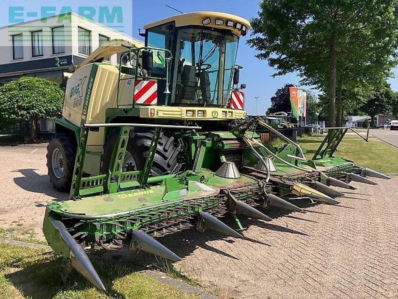 Krone big x 500 - Önjáró szecskázógép: 3 kép. Krone big x 500 - Önjáró szecskázógép: 3 kép.