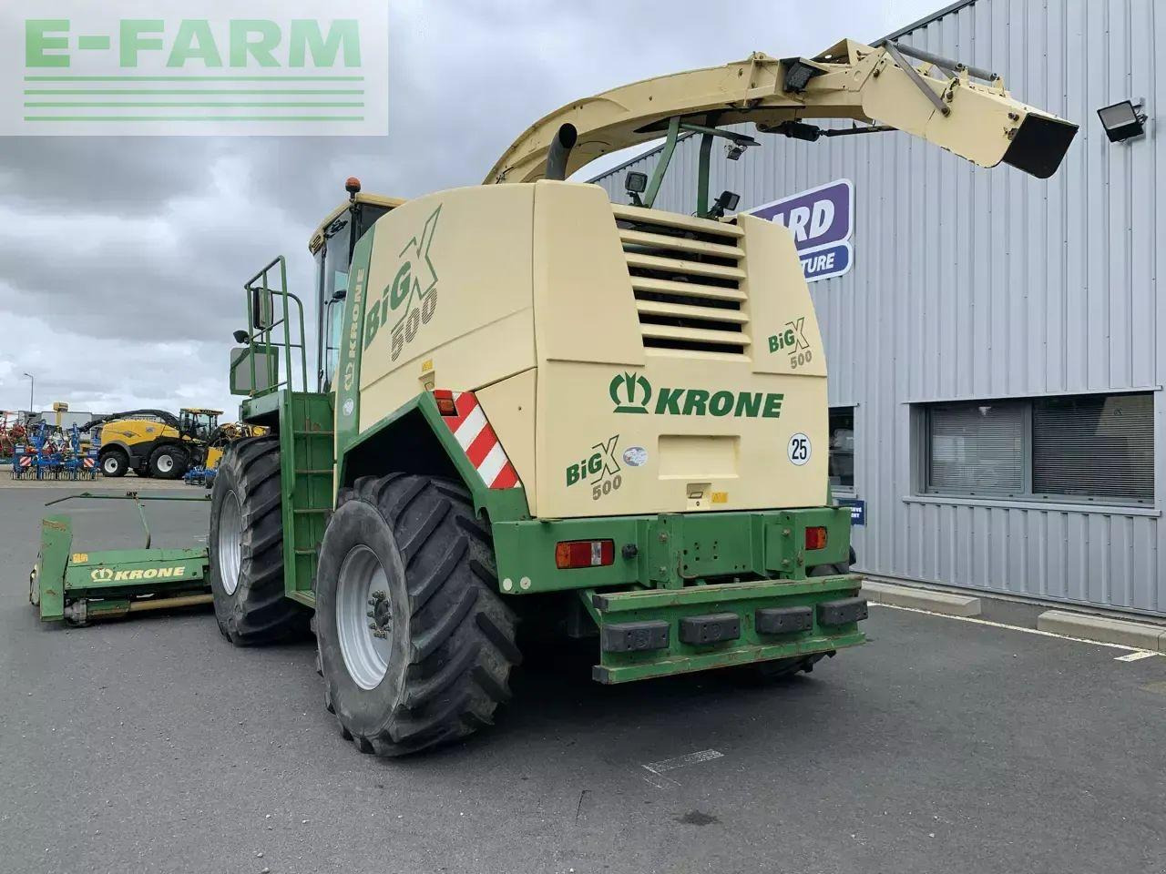 Krone big x 500 - Önjáró szecskázógép: 3 kép. Krone big x 500 - Önjáró szecskázógép: 3 kép.
