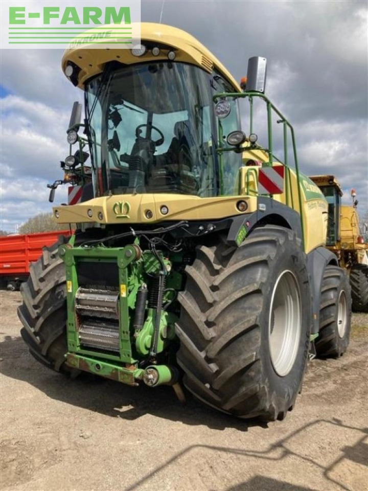 Krone big x 630 incl. 12rk majs bord og pick up - Takarmánybetakarító gép: 2 kép. Krone big x 630 incl. 12rk majs bord og pick up - Takarmánybetakarító gép: 2 kép.