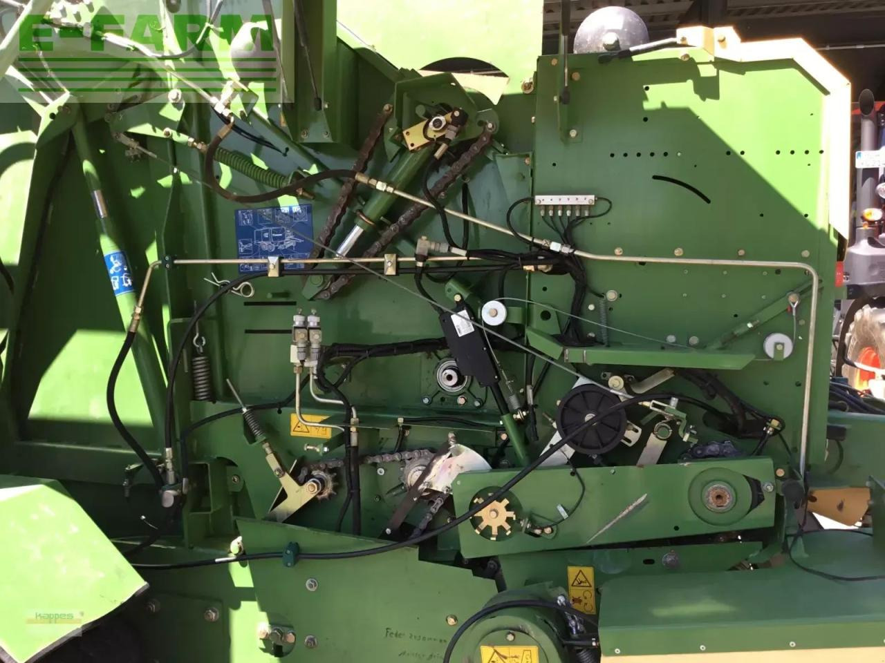 Krone combi pack 1500 mc - Kocka bálázó: 5 kép. Krone combi pack 1500 mc - Kocka bálázó: 5 kép.