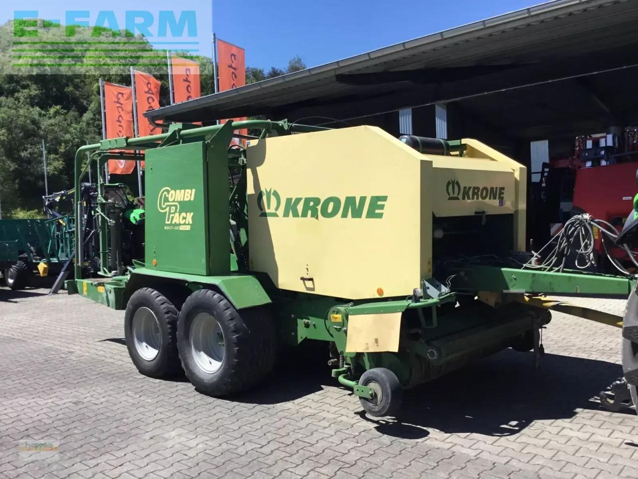 Krone combi pack 1500 mc - Kocka bálázó: 3 kép. Krone combi pack 1500 mc - Kocka bálázó: 3 kép.