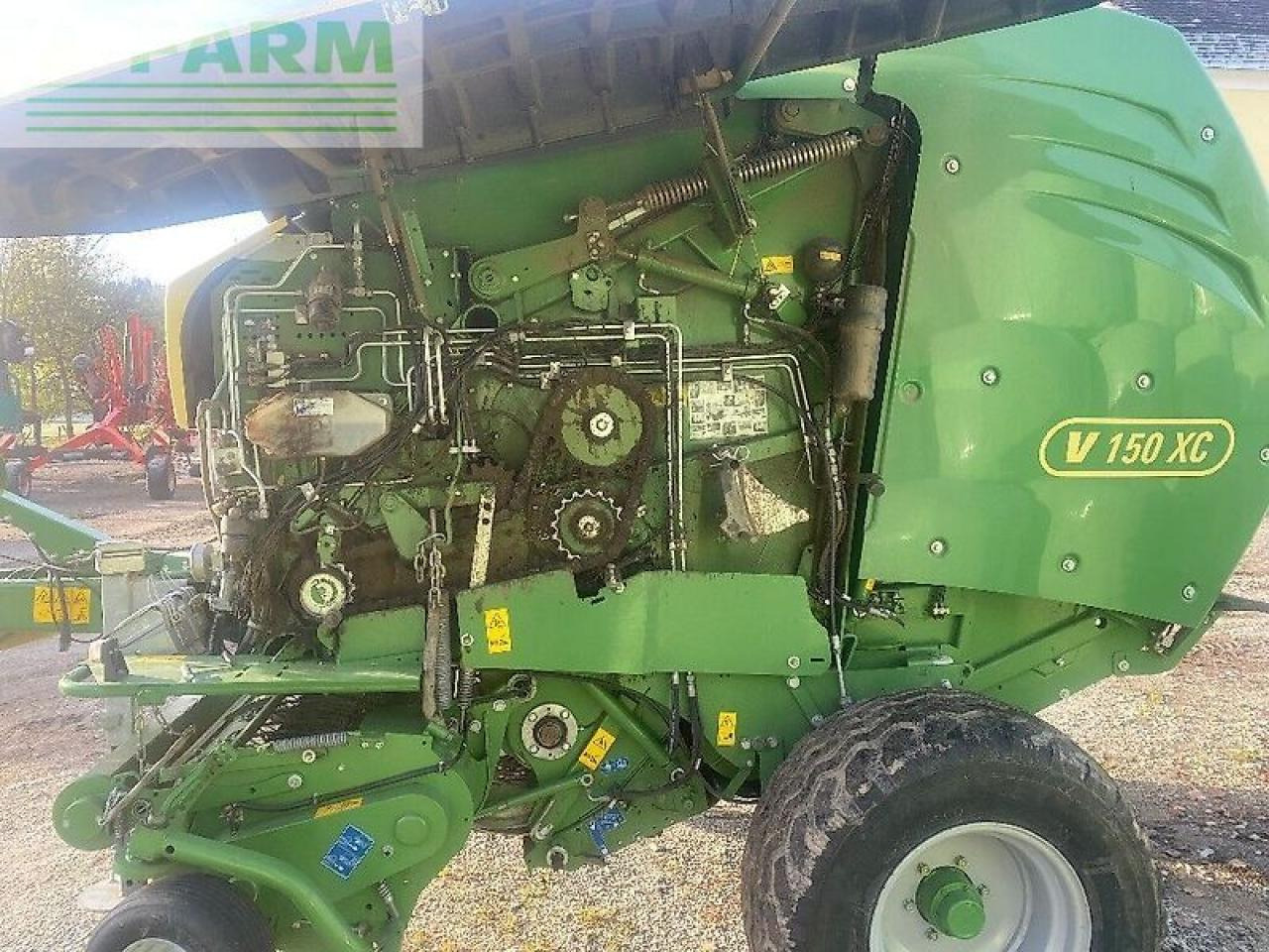 Krone comprima v 150 xc - Kocka bálázó: 3 kép. Krone comprima v 150 xc - Kocka bálázó: 3 kép.