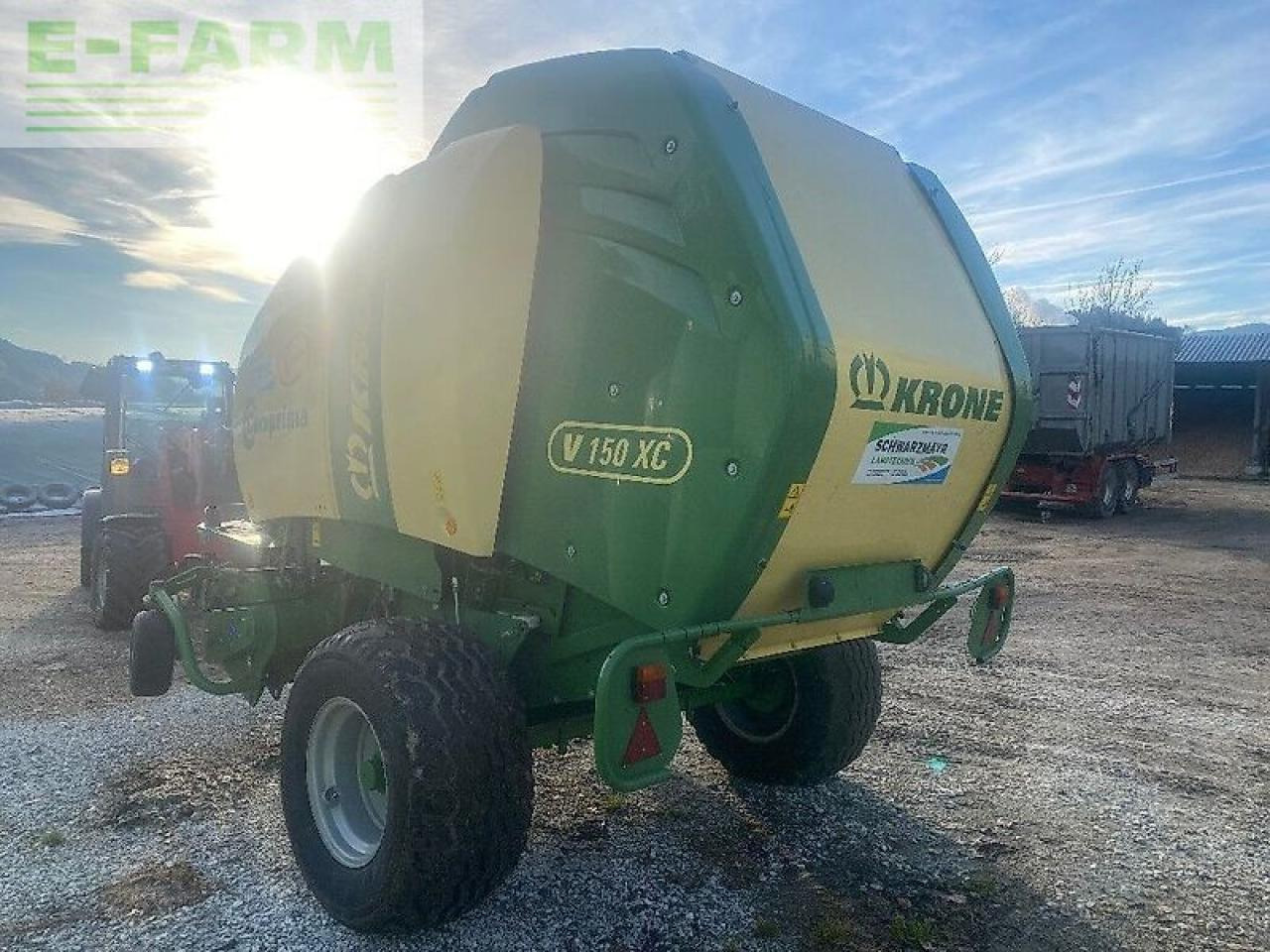 Krone comprima v 150 xc - Kocka bálázó: 5 kép. Krone comprima v 150 xc - Kocka bálázó: 5 kép.