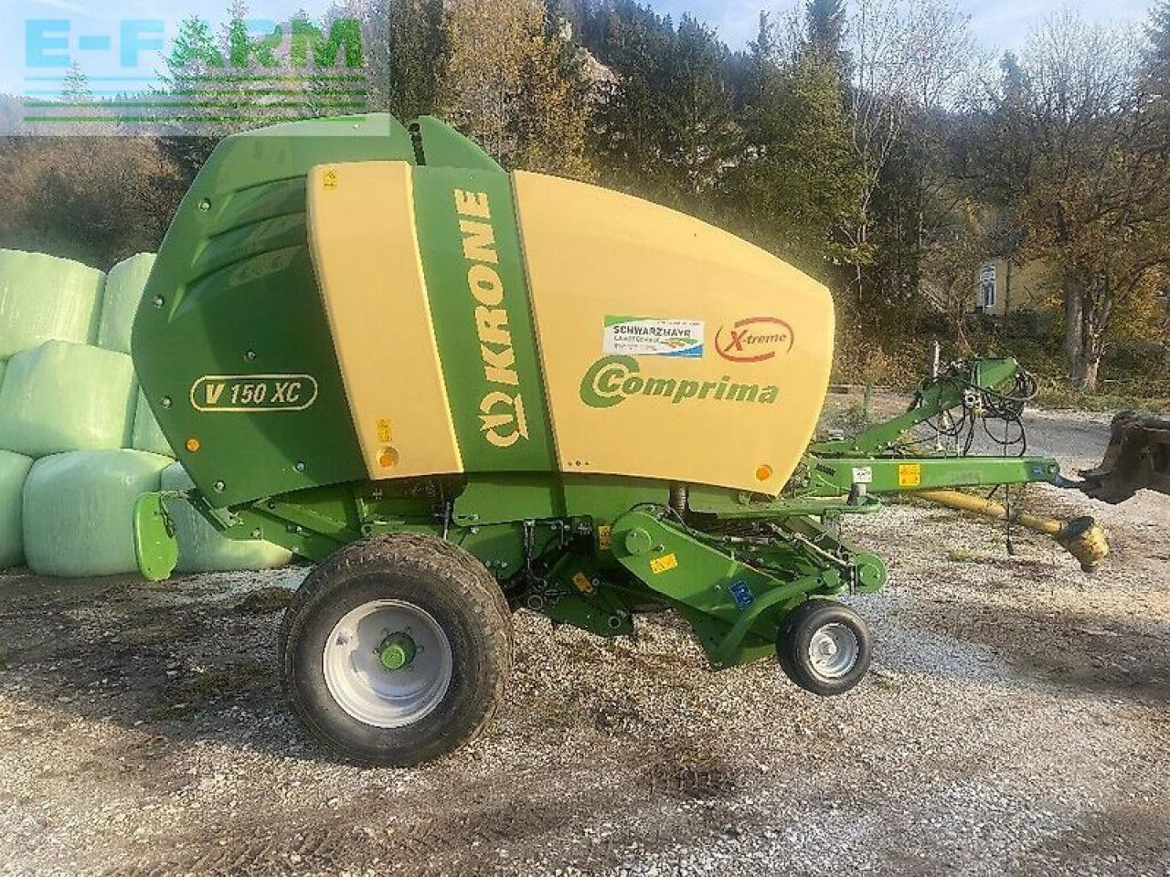 Krone comprima v 150 xc - Kocka bálázó: 2 kép. Krone comprima v 150 xc - Kocka bálázó: 2 kép.