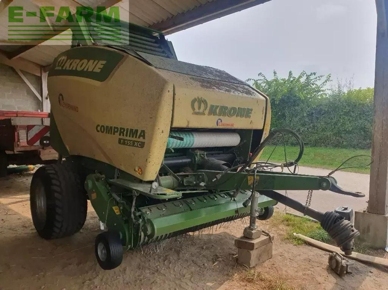 Krone f155xc - Kocka bálázó: 1 kép. Krone f155xc - Kocka bálázó: 1 kép.