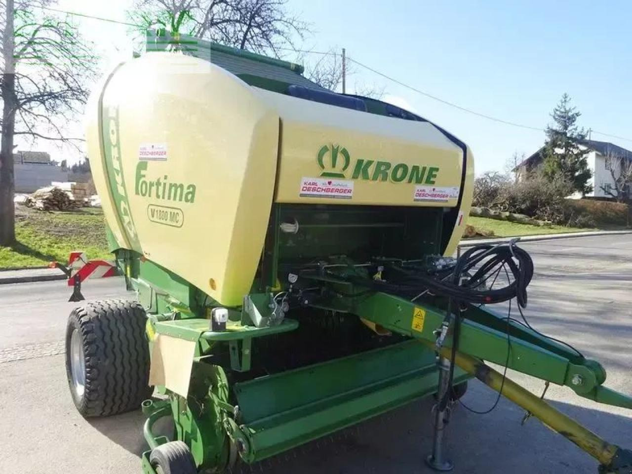 Krone fortima v 1800 mc rundballenpresse - Kocka bálázó: 3 kép. Krone fortima v 1800 mc rundballenpresse - Kocka bálázó: 3 kép.