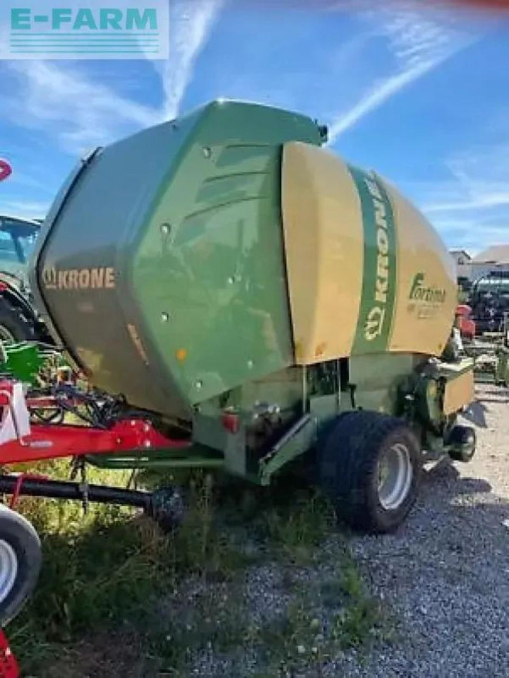 Krone fortima v1800mc - Kocka bálázó: 5 kép. Krone fortima v1800mc - Kocka bálázó: 5 kép.
