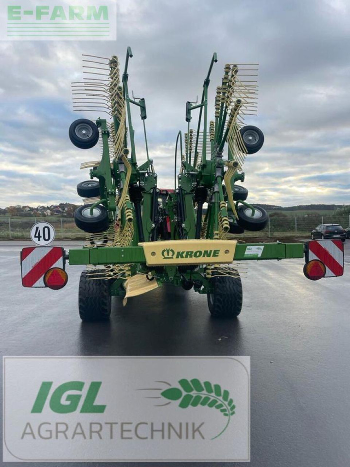Krone swadro tc 1250 - Szénaforgató: 3 kép. Krone swadro tc 1250 - Szénaforgató: 3 kép.