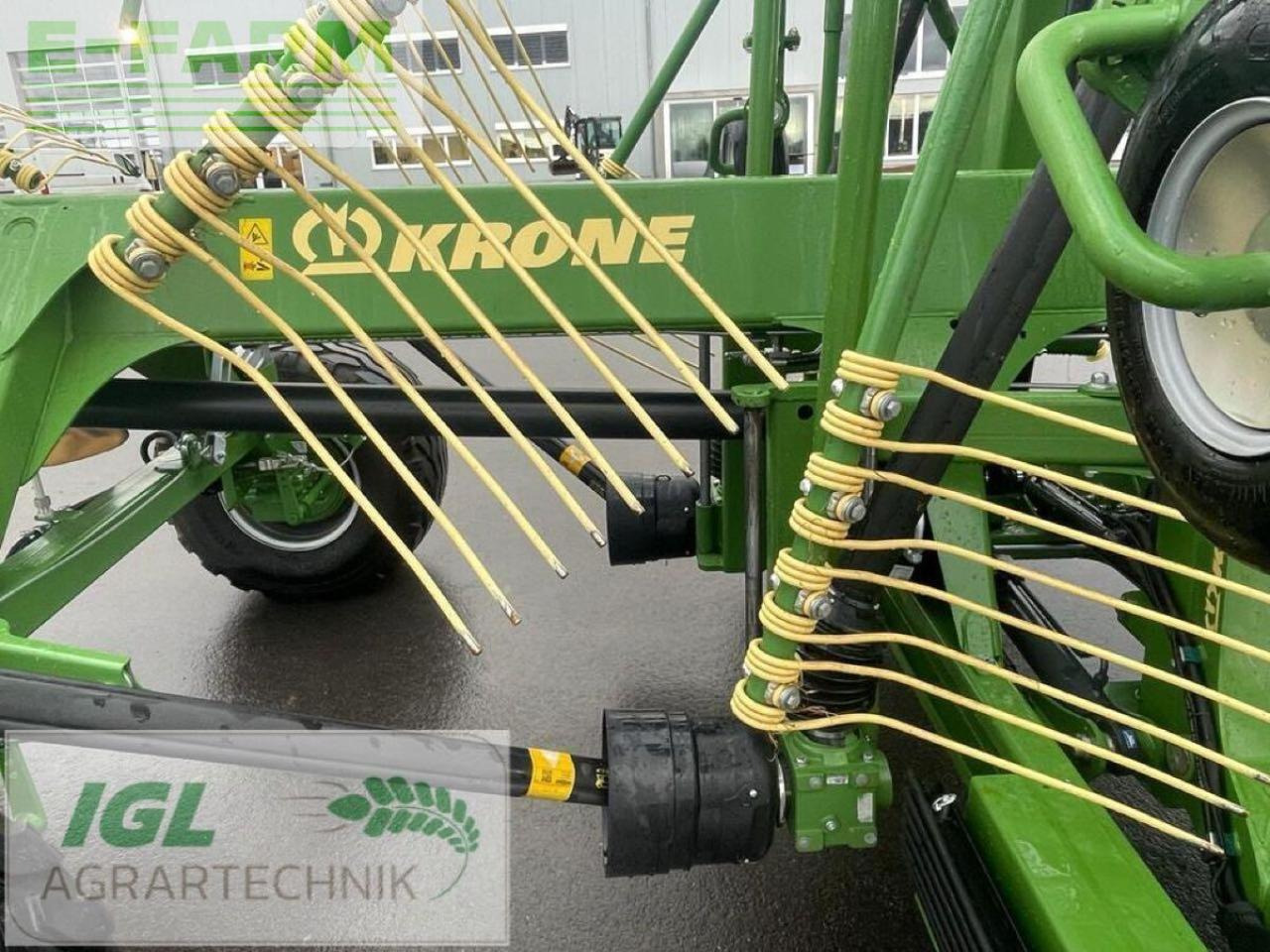 Krone swadro tc 1250 - Szénaforgató: 5 kép. Krone swadro tc 1250 - Szénaforgató: 5 kép.