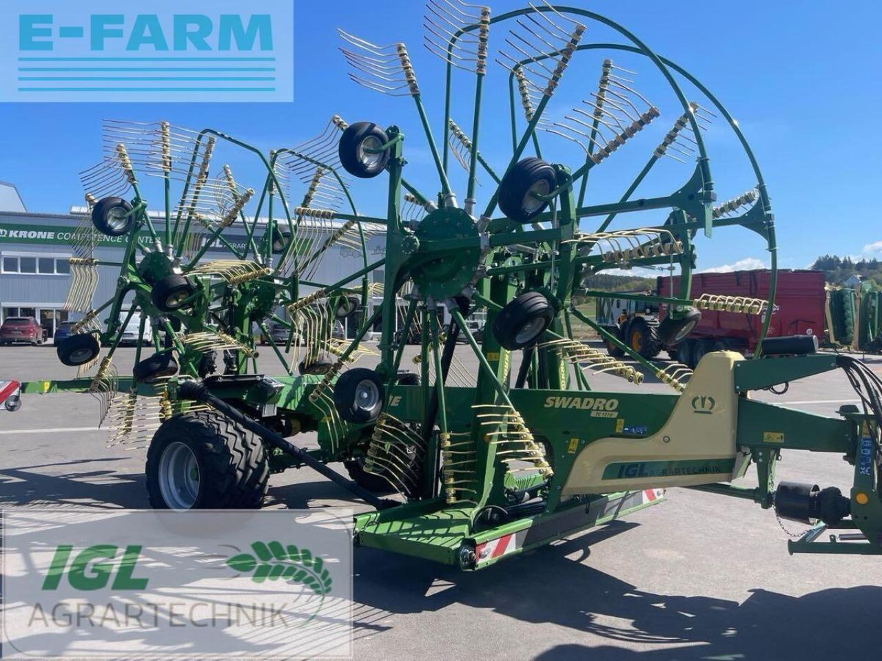 Krone swadro tc 1370 - Szénaforgató: 3 kép. Krone swadro tc 1370 - Szénaforgató: 3 kép.