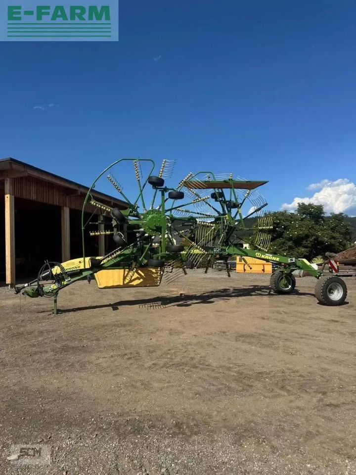 Krone swadro ts 680 twin - Szénaforgató: 3 kép. Krone swadro ts 680 twin - Szénaforgató: 3 kép.