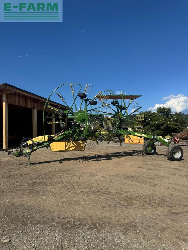 Krone swadro ts 680 twin - Szénaforgató: 3 kép. Krone swadro ts 680 twin - Szénaforgató: 3 kép.