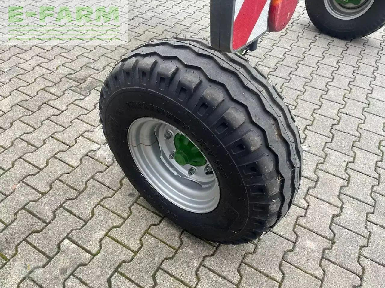 Krone swadro ts 740 - Szénaforgató: 5 kép. Krone swadro ts 740 - Szénaforgató: 5 kép.