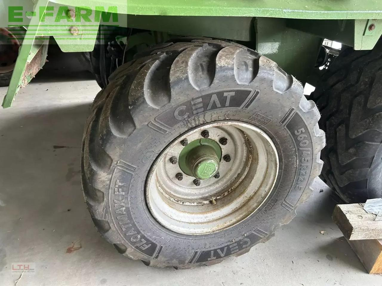 Krone titan r 48 gd - Rendfelszedő: 4 kép. Krone titan r 48 gd - Rendfelszedő: 4 kép.