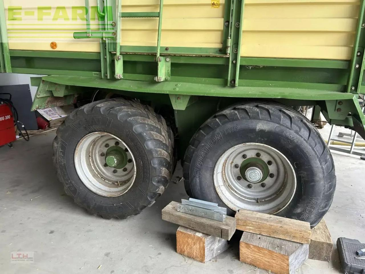 Krone titan r 48 gd - Rendfelszedő: 2 kép. Krone titan r 48 gd - Rendfelszedő: 2 kép.