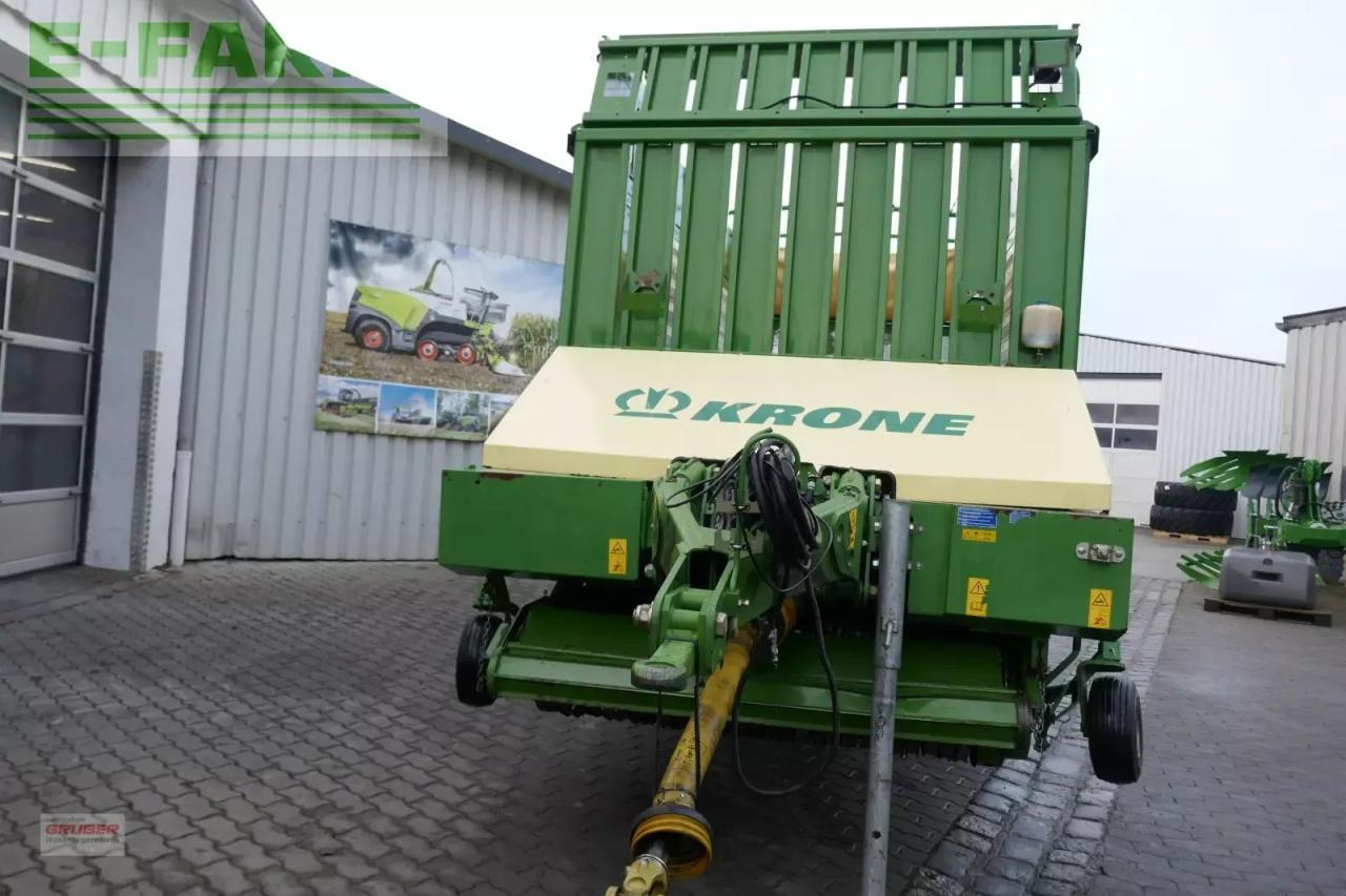 Krone titan r/54 gl - Rendfelszedő: 2 kép. Krone titan r/54 gl - Rendfelszedő: 2 kép.