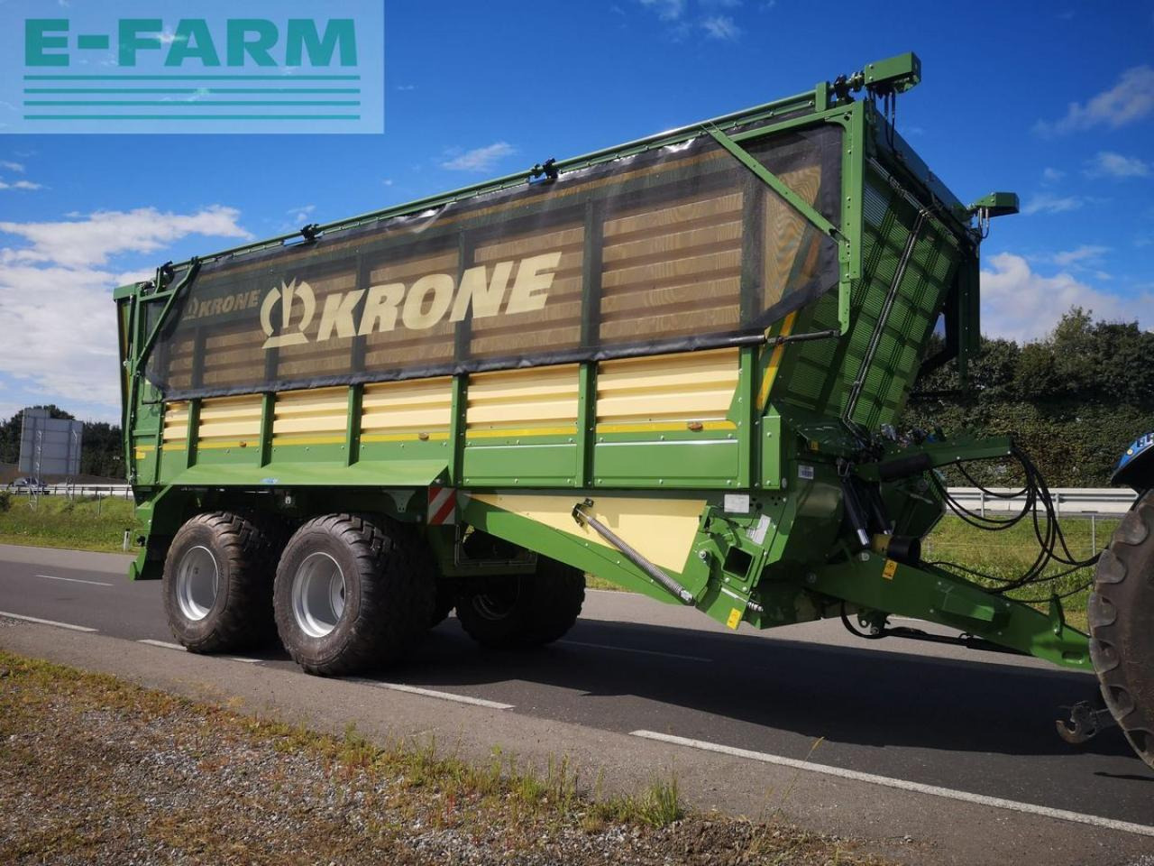 Krone tx 460 - Mezőgazdasági billenőpótkocsi: 4 kép. Krone tx 460 - Mezőgazdasági billenőpótkocsi: 4 kép.