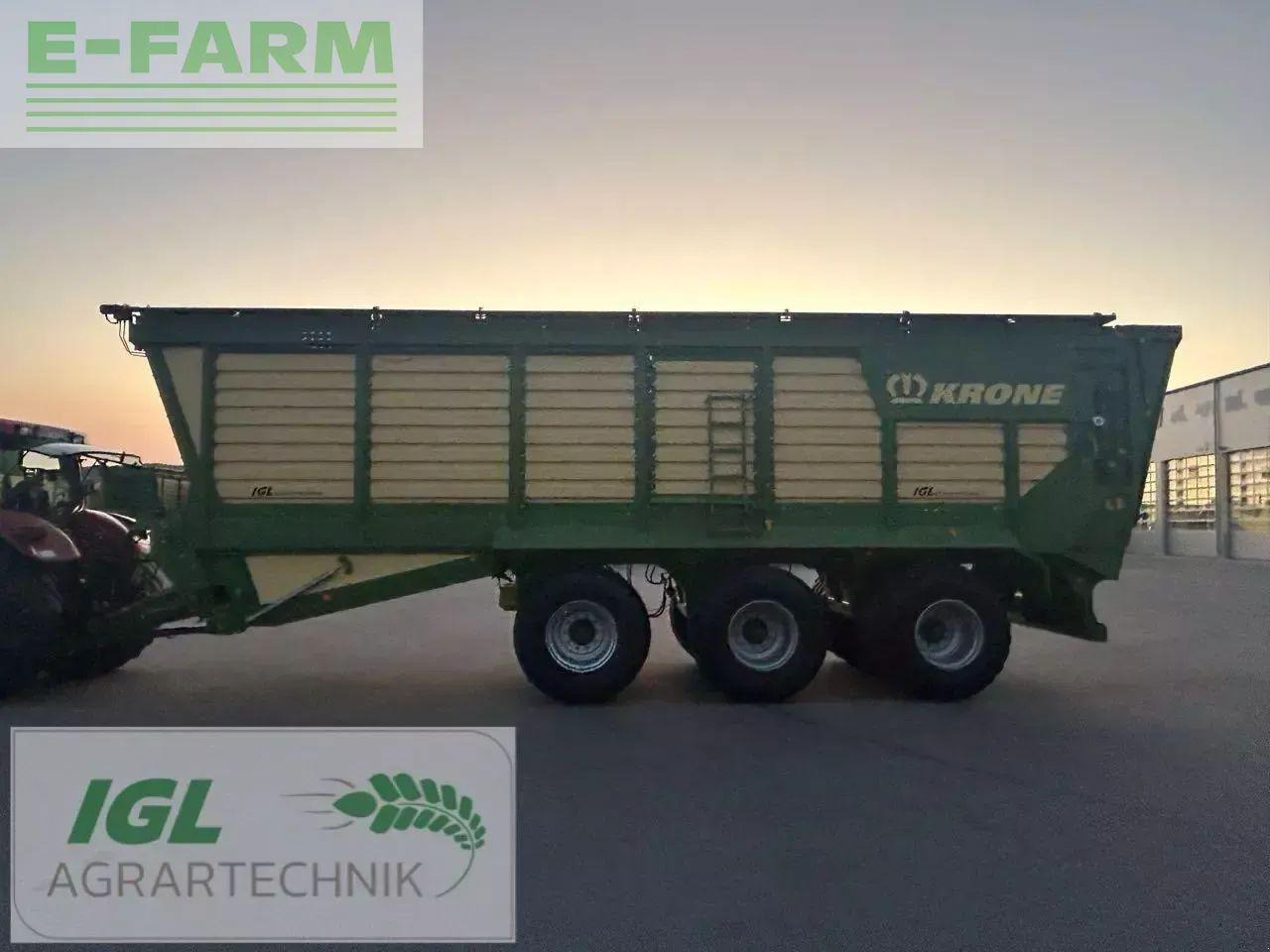 Krone tx 560 d - Mezőgazdasági billenőpótkocsi: 4 kép. Krone tx 560 d - Mezőgazdasági billenőpótkocsi: 4 kép.