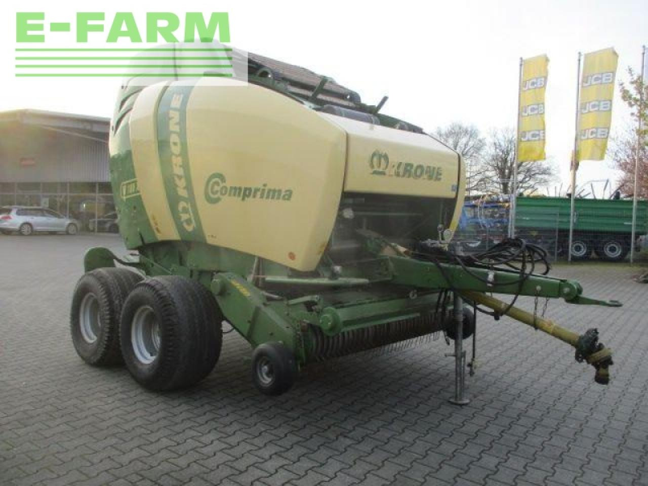 Krone v180 xc - Kocka bálázó: 4 kép. Krone v180 xc - Kocka bálázó: 4 kép.