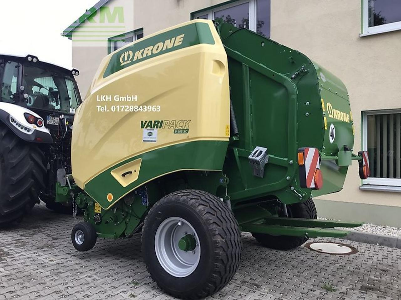 Krone varipack 165 xc - Kocka bálázó: 1 kép. Krone varipack 165 xc - Kocka bálázó: 1 kép.