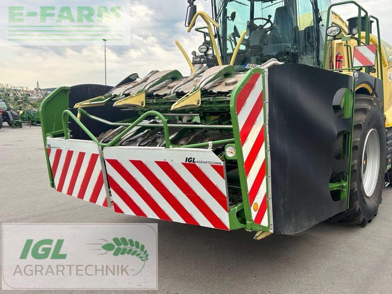 Krone xcollect 750-3 (bv301-20) - Takarmánybetakarító gép: 1 kép. Krone xcollect 750-3 (bv301-20) - Takarmánybetakarító gép: 1 kép.