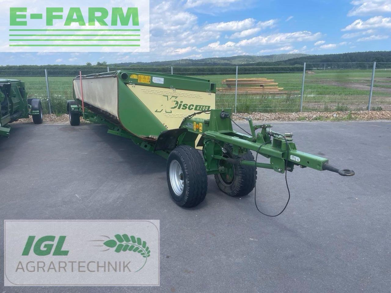 Krone xdisc 6200 - Takarmánybetakarító gép: 3 kép. Krone xdisc 6200 - Takarmánybetakarító gép: 3 kép.