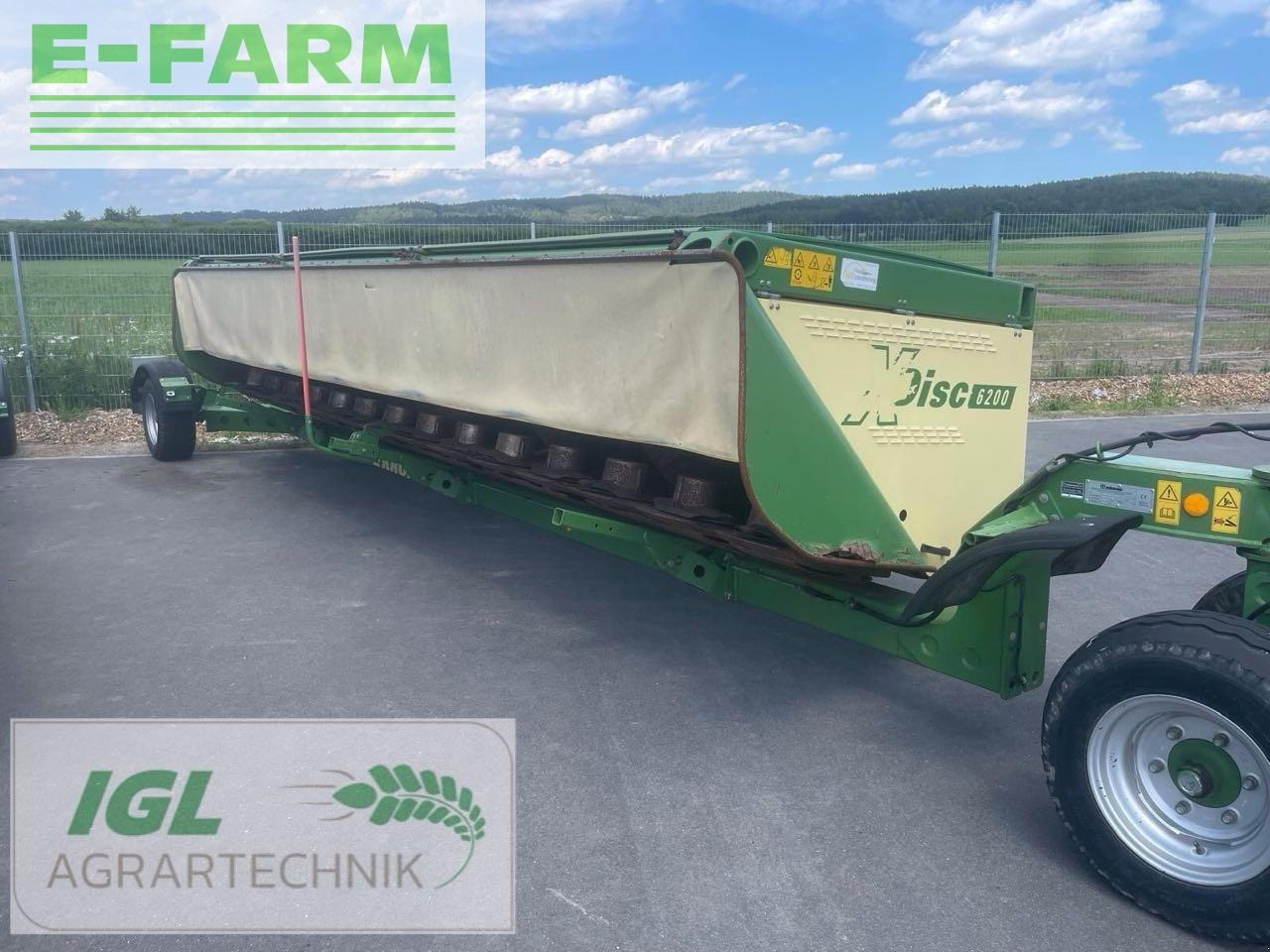 Krone xdisc 6200 - Takarmánybetakarító gép: 2 kép. Krone xdisc 6200 - Takarmánybetakarító gép: 2 kép.
