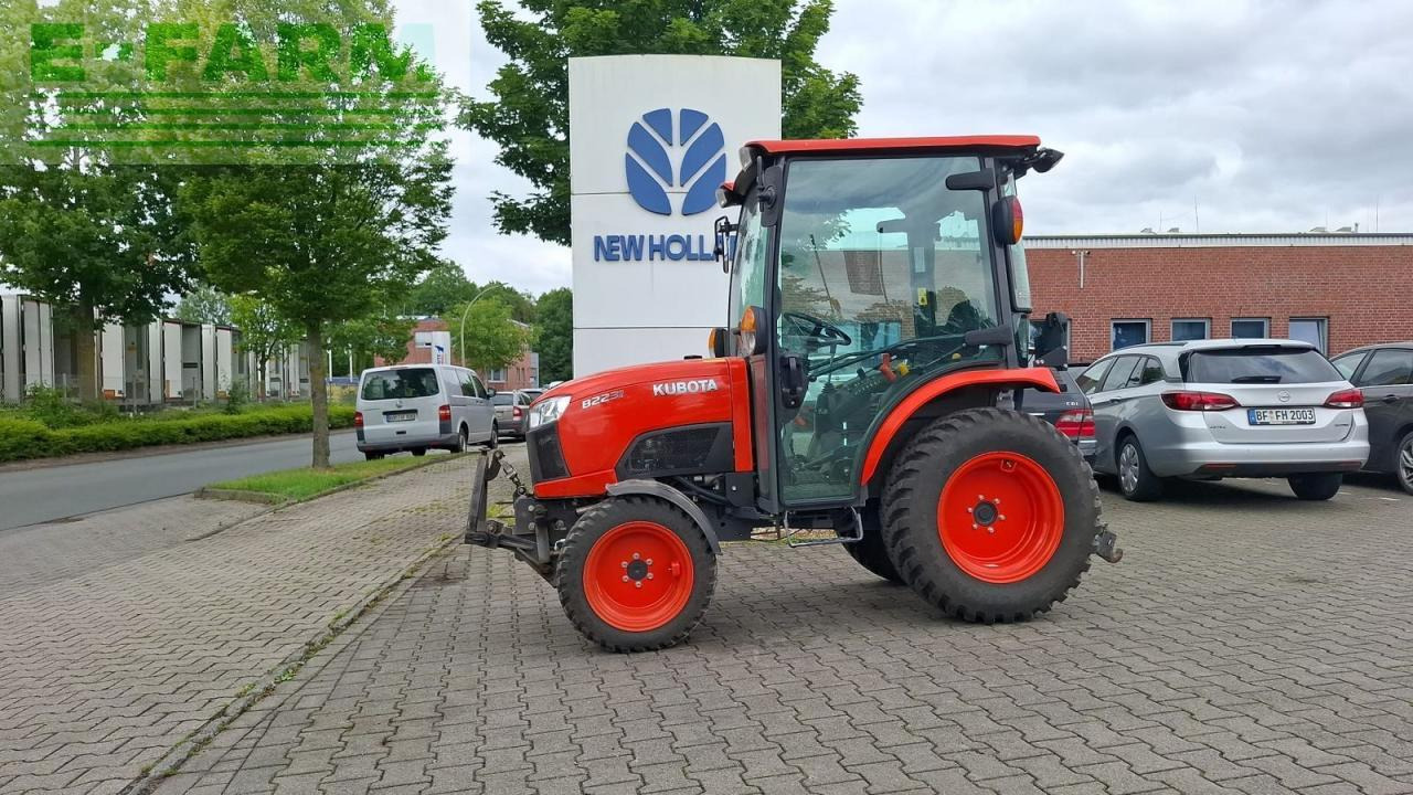 Kubota b2231 h - Traktor: 2 kép. Kubota b2231 h - Traktor: 2 kép.