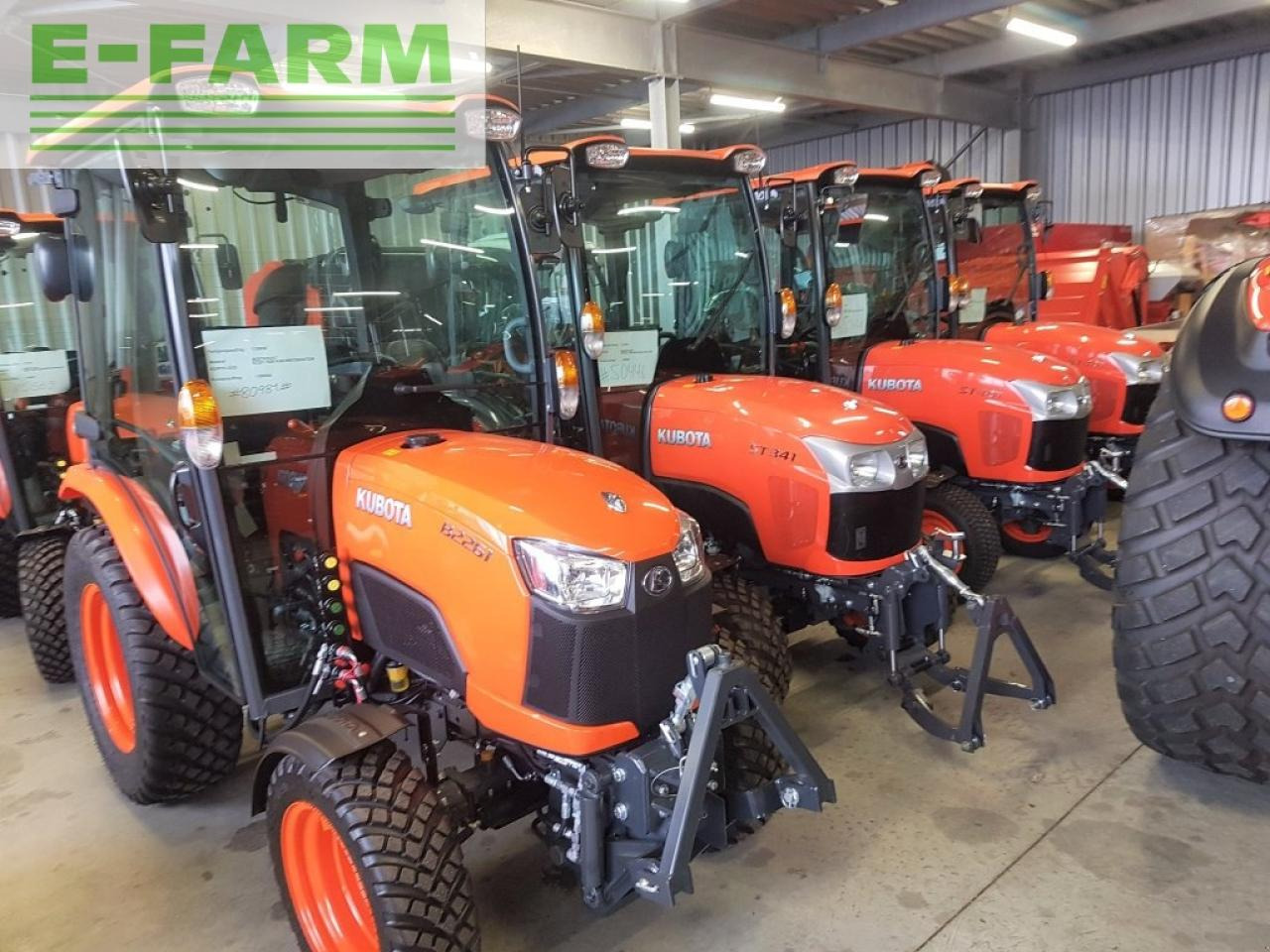 Kubota b2261 - Traktor: 1 kép. Kubota b2261 - Traktor: 1 kép.