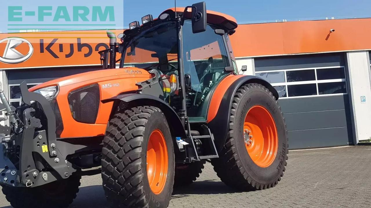 Kubota m5-112cab - Traktor: 5 kép. Kubota m5-112cab - Traktor: 5 kép.
