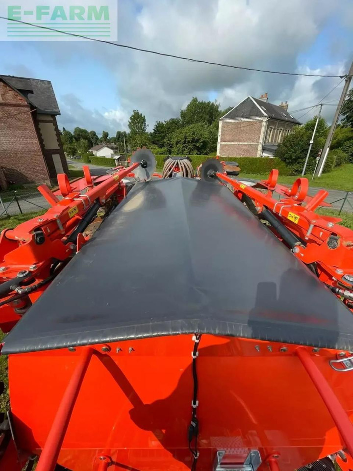 Kubota sc 1401 cf - Precíziós vetőgép: 4 kép. Kubota sc 1401 cf - Precíziós vetőgép: 4 kép.