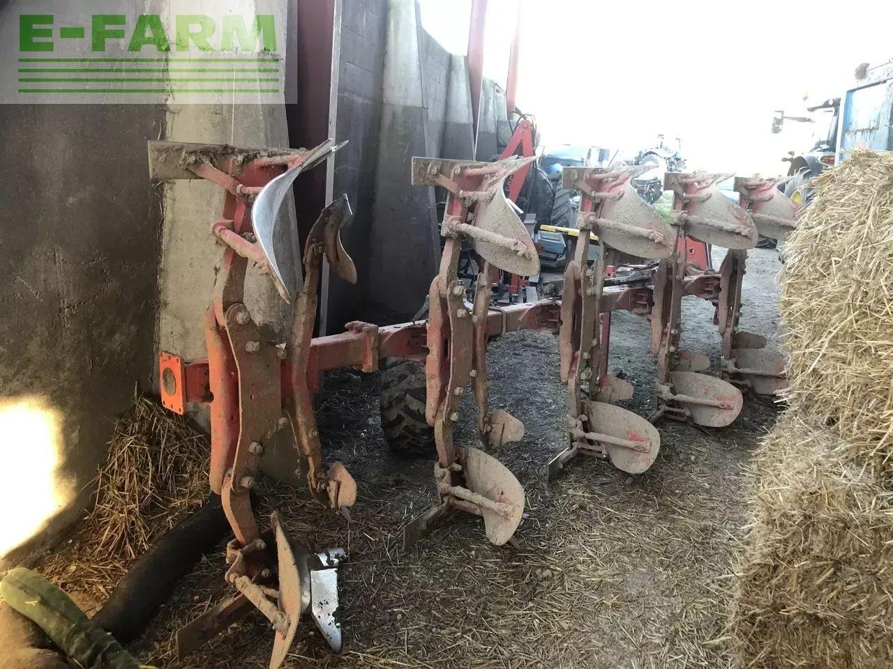 Kuhn 122 varimaster - Eke: 3 kép. Kuhn 122 varimaster - Eke: 3 kép.