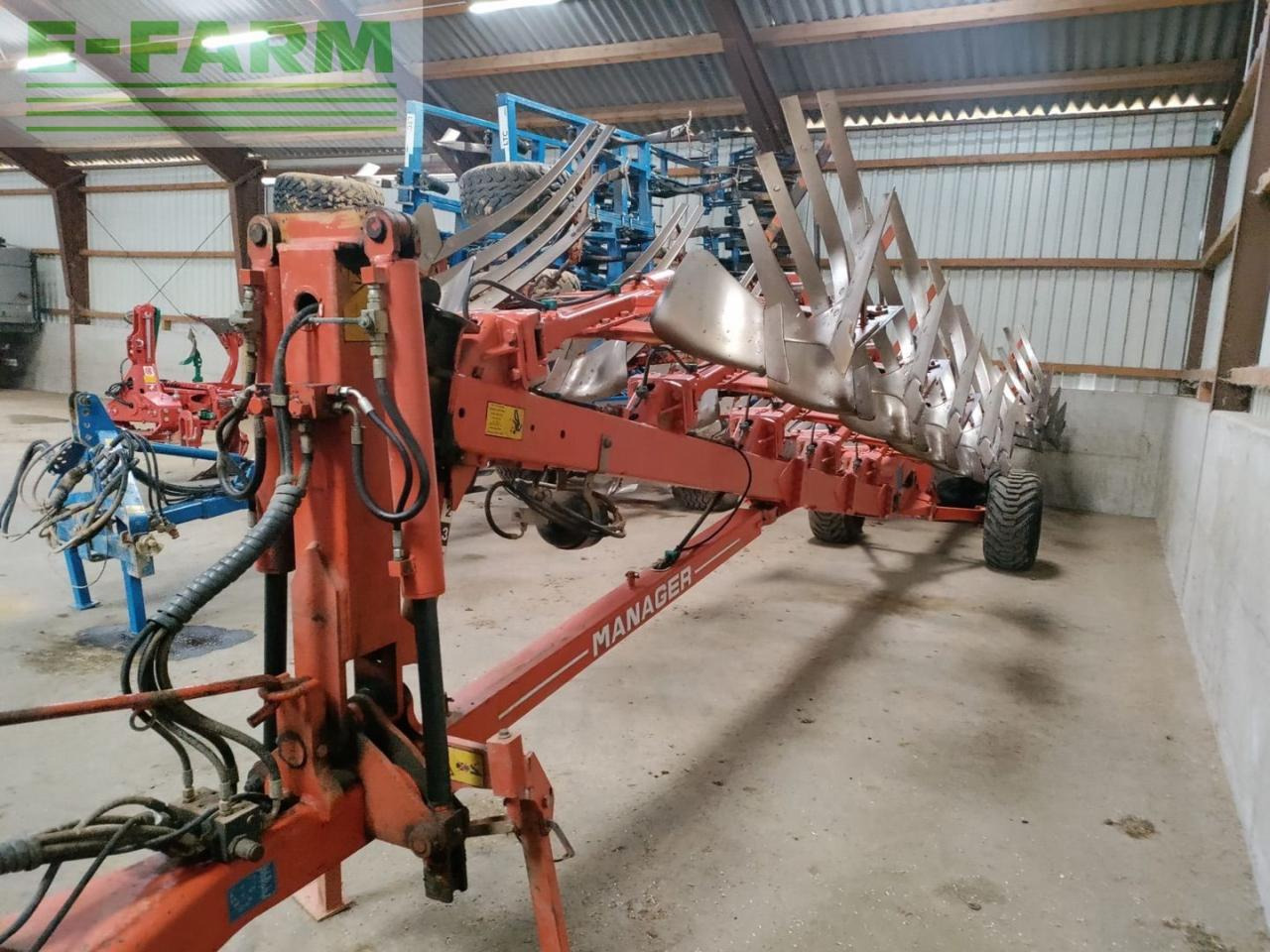 Kuhn Manager 8 NSH - Eke: 2 kép. Kuhn Manager 8 NSH - Eke: 2 kép.