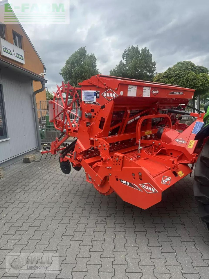 Kuhn combiliner integra - Kombinált vetőgép: 1 kép. Kuhn combiliner integra - Kombinált vetőgép: 1 kép.